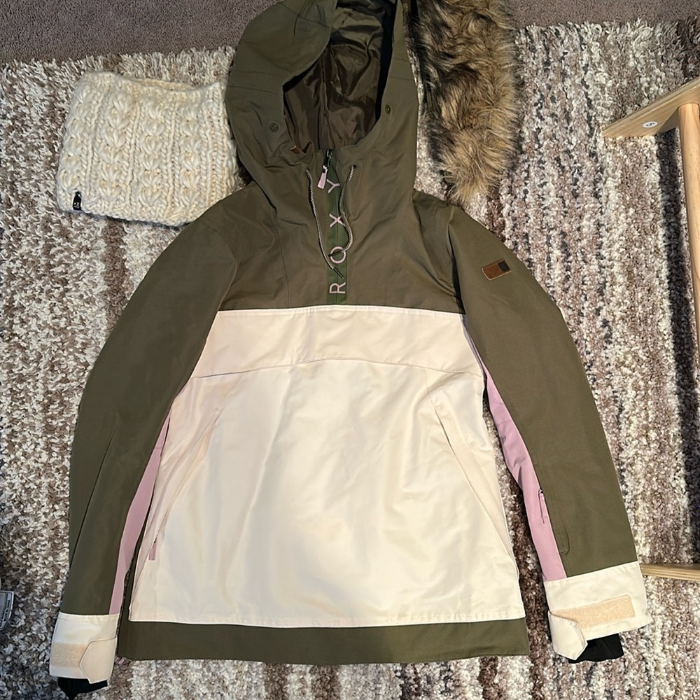 Roxy Ski Jacket Shell Excellent Condition - image 2